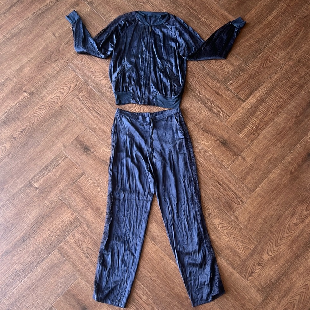 ID Sarrieri Silk and Lace Jacket and Pants Set Midnight Blue Sz M